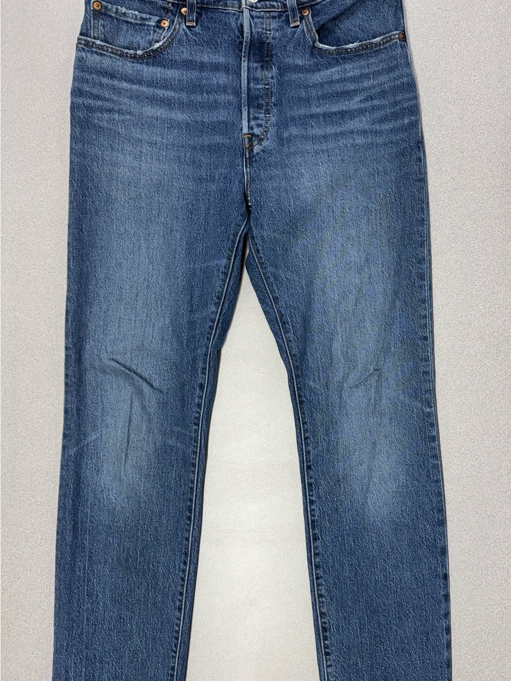 Levi’s Men’s 501 Button Fly Medium Wash Blue Jeans Size 30x30